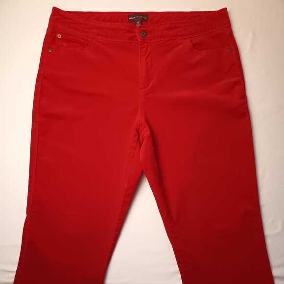 Dana Buchman Red Velvet Jeans Size 14 High Rise Straight Leg - Picture 2 of 9